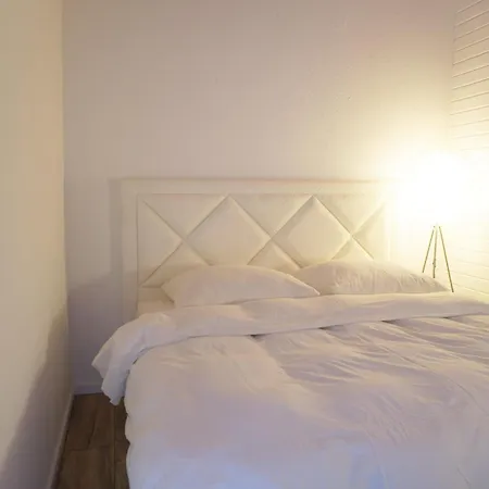 Waldruhe Design Unterkuenfte * Ντέτμολντ